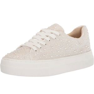 Betsey Johnson Sidny Sneakers (Pearl) size 8.5